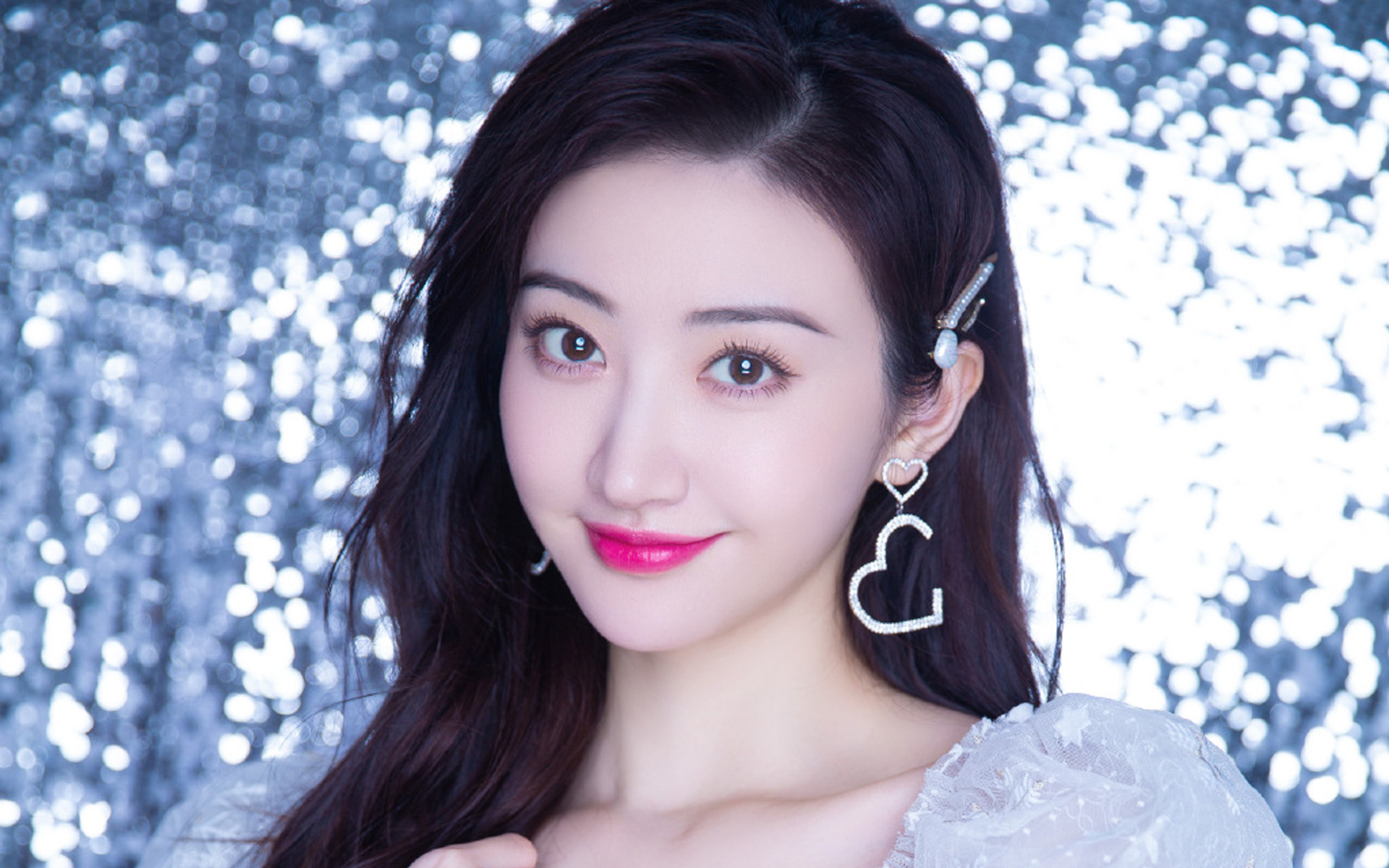 10个交易日涨近5倍!“梅梅股份”特百惠交易火爆,美国散户会再战华尔街吗?
