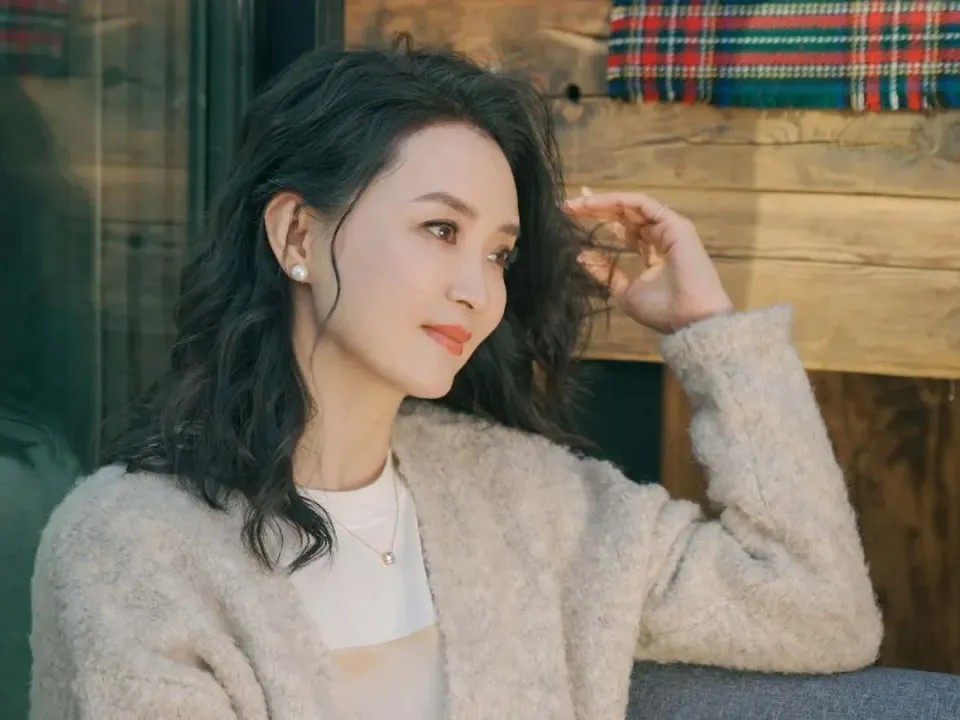 s妈人财两空！汪小菲日夜陪孩子，曝女儿想回北京，疑s妈发文内涵
