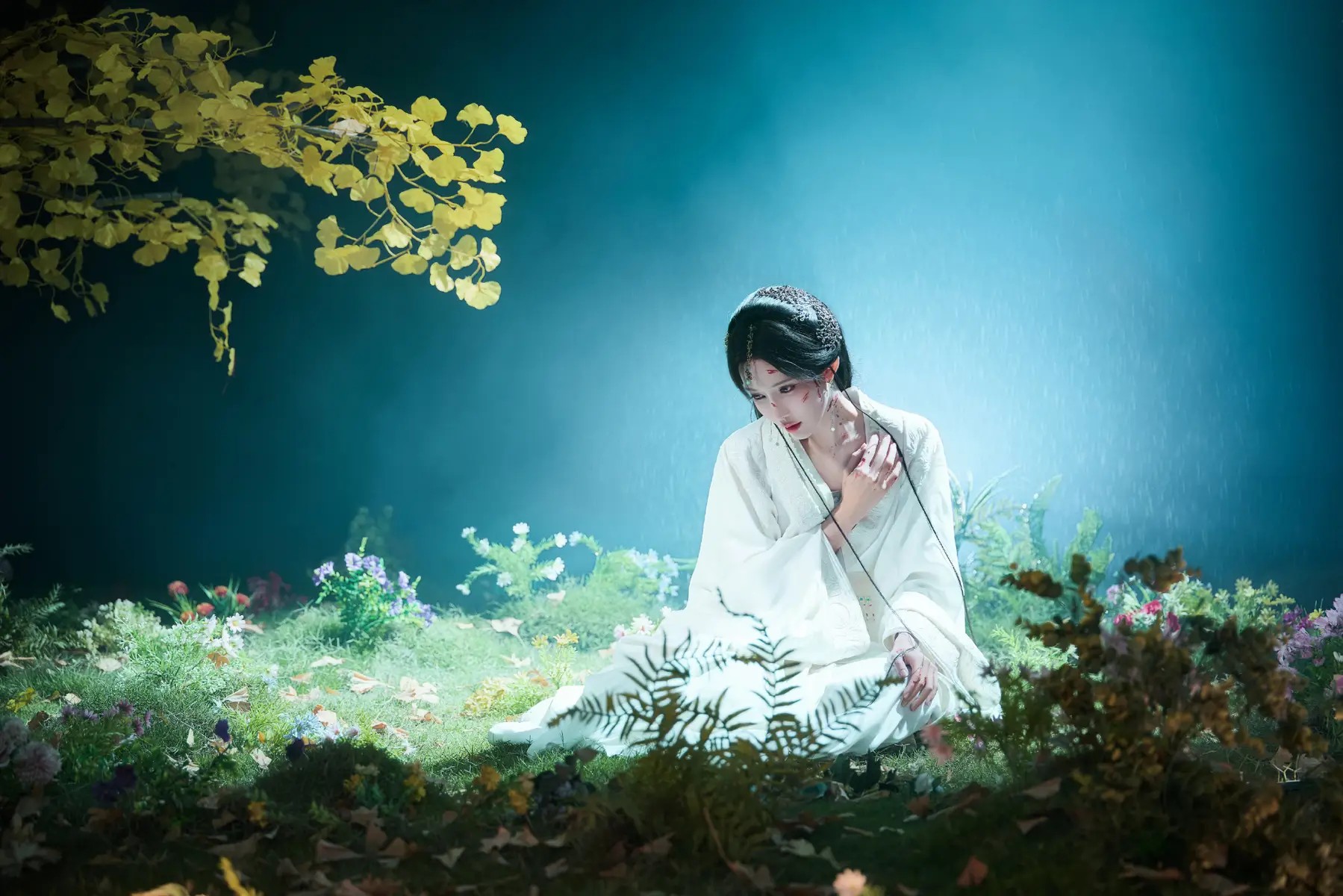 唐艺昕晒母女海边照炸上热搜：6岁小樱桃侧影像极了张若昀，但细心的网友发现了不对劲
